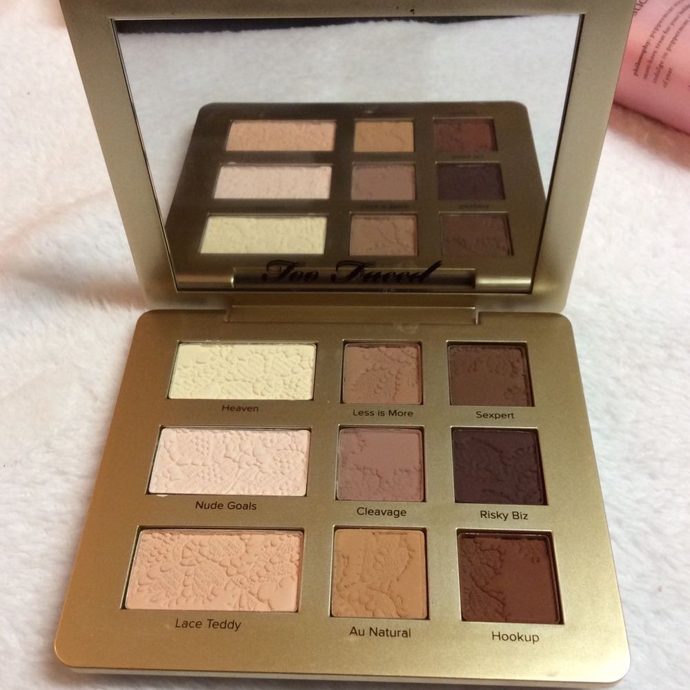 Too faced natural matte palette